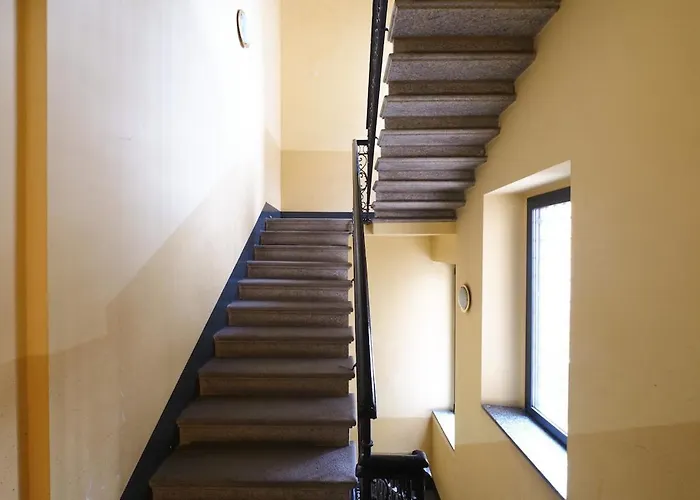 Contempora - Interior 900 - 4th Floor - Duomo - Missori ميلان